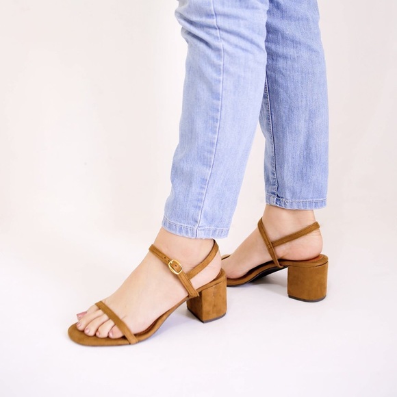 Jobel Heels - Picture 2 of 4